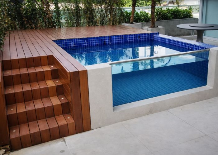 Como fazer uma piscina com deck elevado