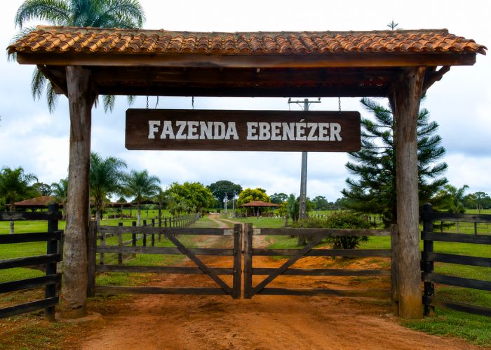 entrada de Fazenda com nome Ebenézer