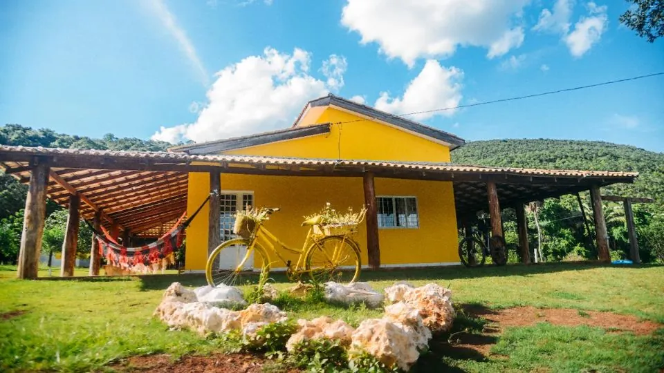 Casas de campo com varanda