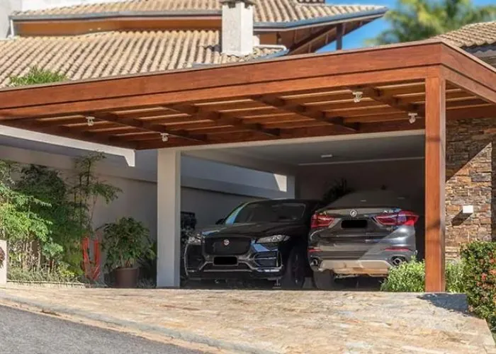 Pergolado de Madeira com Cobertura para garagem